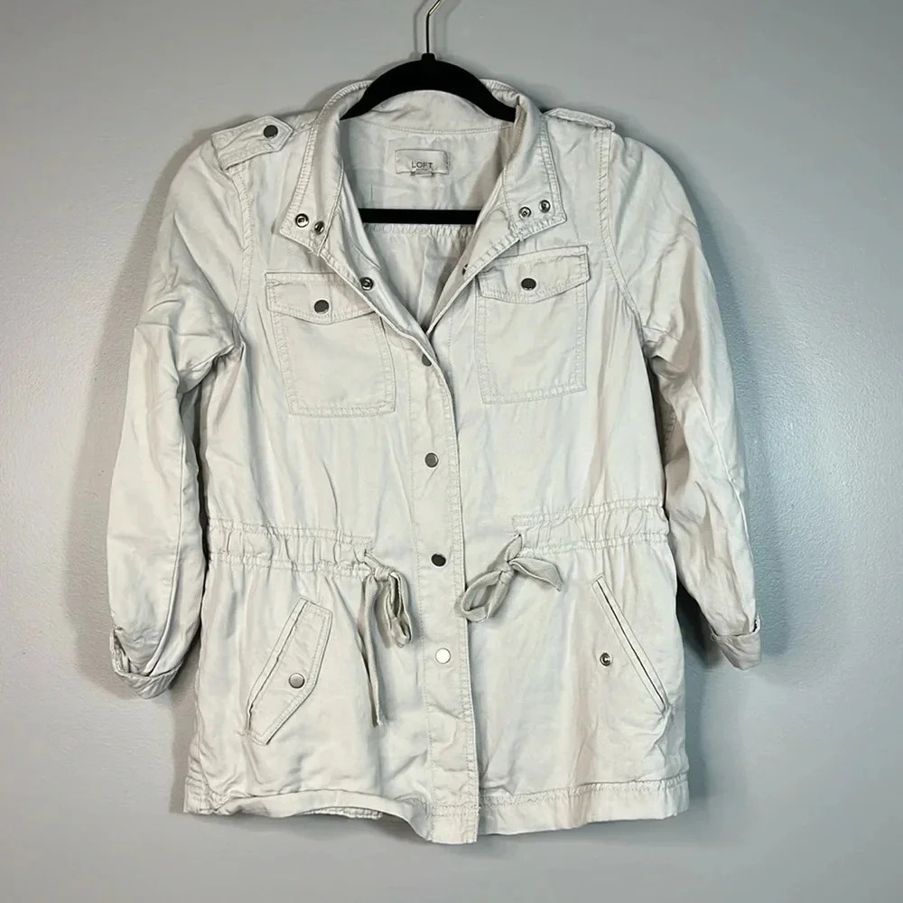 LOFT Cream Lightweight Utility Jacket with Drawstring Waist - XS Petite - EUC